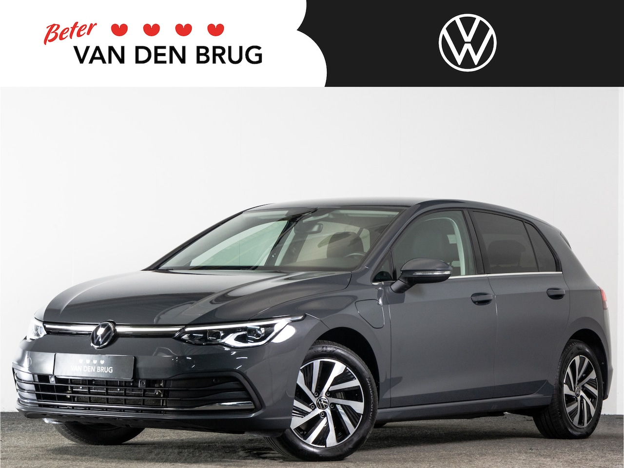 Volkswagen Golf - Style 1.4 eHybrid 204 PK | LED IQ | Trekhaak | Stoel &Stuurwielverwarming | Navigatie PRO - AutoWereld.nl