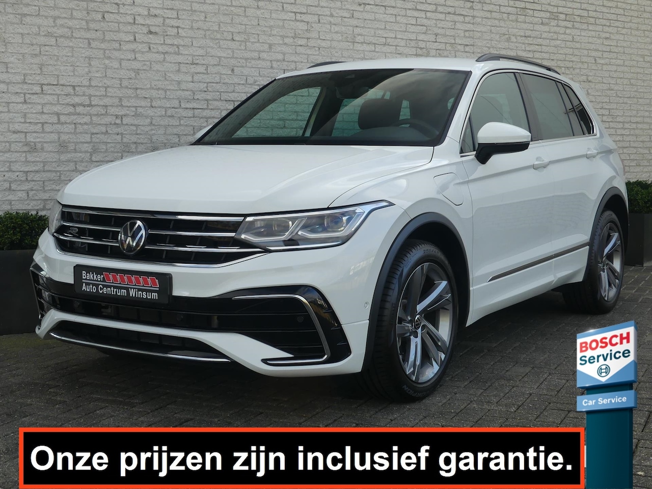 Volkswagen Tiguan - 1.4 TSI eHYBRID R-LINE 245PK DSG CAMERA/TREKHAAK/ELEK.A-KLEP/STOELVERW. - AutoWereld.nl