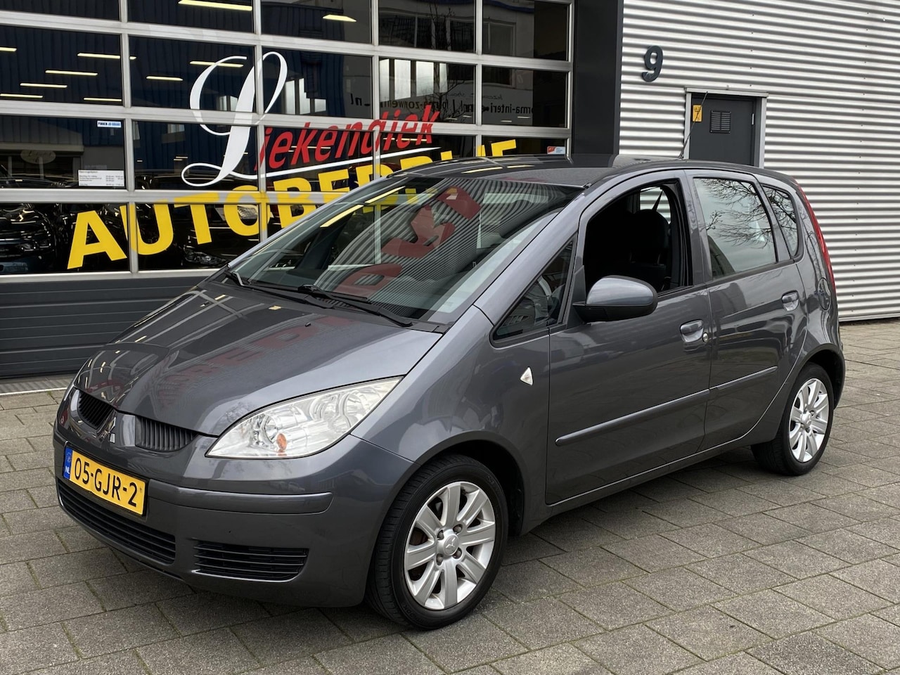 Mitsubishi Colt - 1.3 Invite+ 5Drs - 111.000 KM I Airco I PDC I Sport velgen I Comfort pakket I Dealer onder - AutoWereld.nl