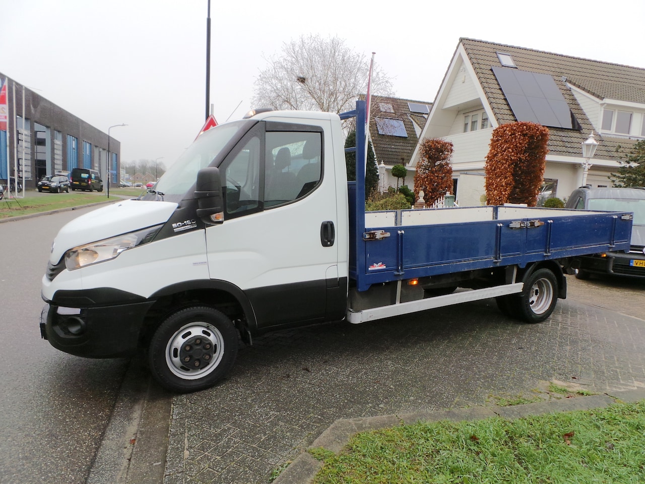 Iveco Daily - 3500kg trekken Lengte laadbak 425cm - AutoWereld.nl