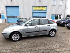 Ford Focus - 1.6-16V Futura