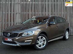 Volvo V60 Cross Country - 2.0 D4 Momentum AUTOMAAT|CLIMA|NAVI|S&S|NAP