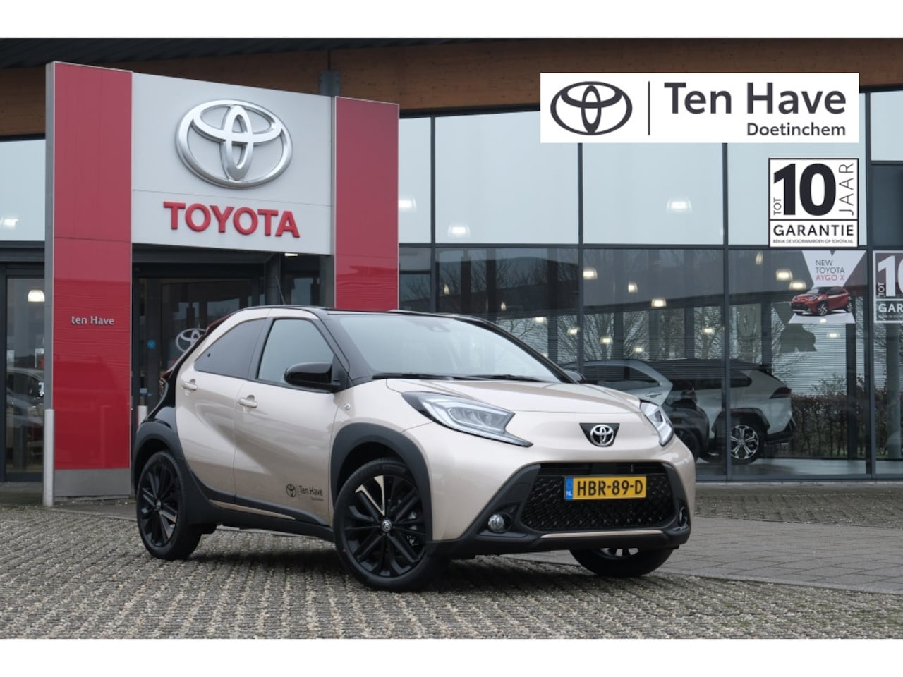 Toyota Aygo X - 1.0 VVT-i 72PK S-CVT PULSE Automaat | Achteruitrijcamera | - AutoWereld.nl