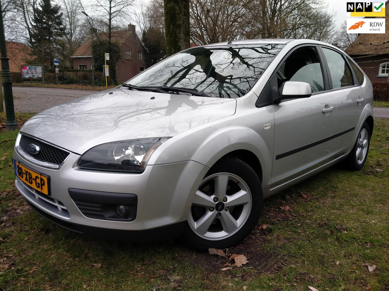 Ford Focus - 1.6-16V Futura ORG NL / Airco / LM/ APK 22-3-2026 - AutoWereld.nl