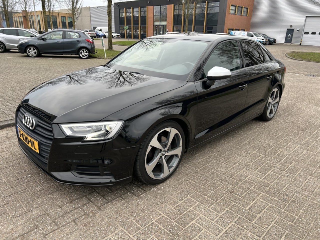 Audi A3 Limousine - 1.4 TFSI CoD De.PL.+ XENON PDC NAVI KEY-LESS. - AutoWereld.nl