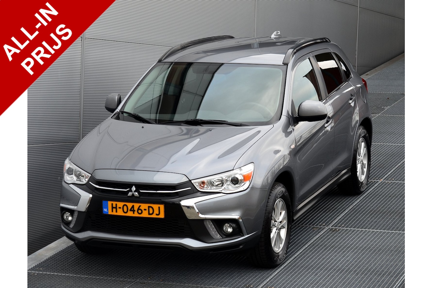 Mitsubishi ASX - 1.6 INTENSE CLEARTEC | HOGE ZIT | NAVIGATIE | STOELVERWARMING | ALL SEASON BANDEN | TREKHA - AutoWereld.nl