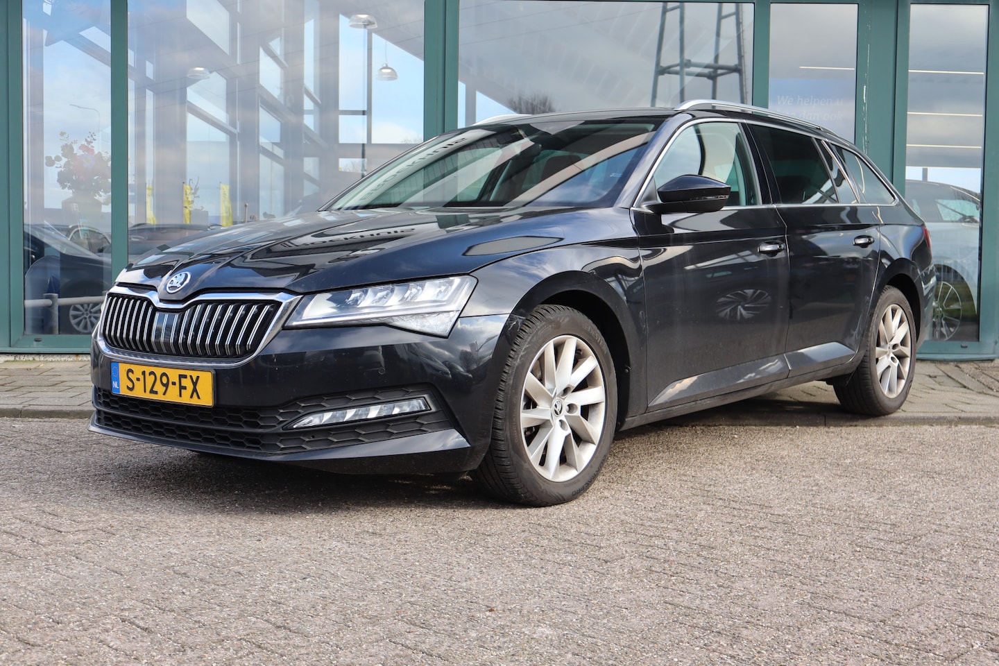 Skoda Superb Combi - 1.5 TSI ACT Business Edition 1.5 TSI ACT Business Edition - AutoWereld.nl