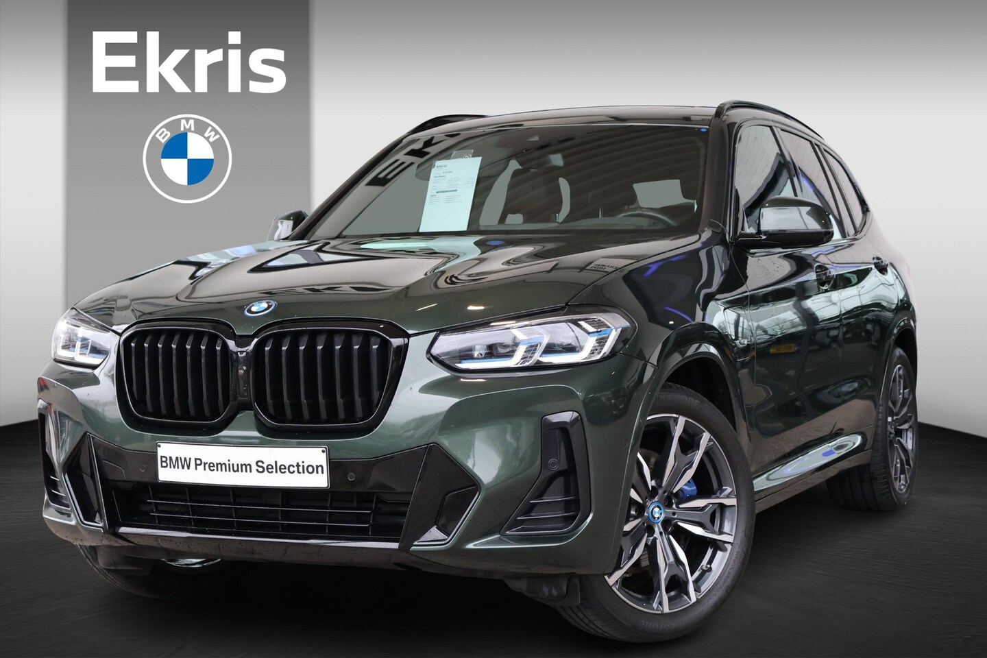 BMW X3 - xDrive30e M Sportpakket | Individual Malachitgruen | Innovation Pack - AutoWereld.nl