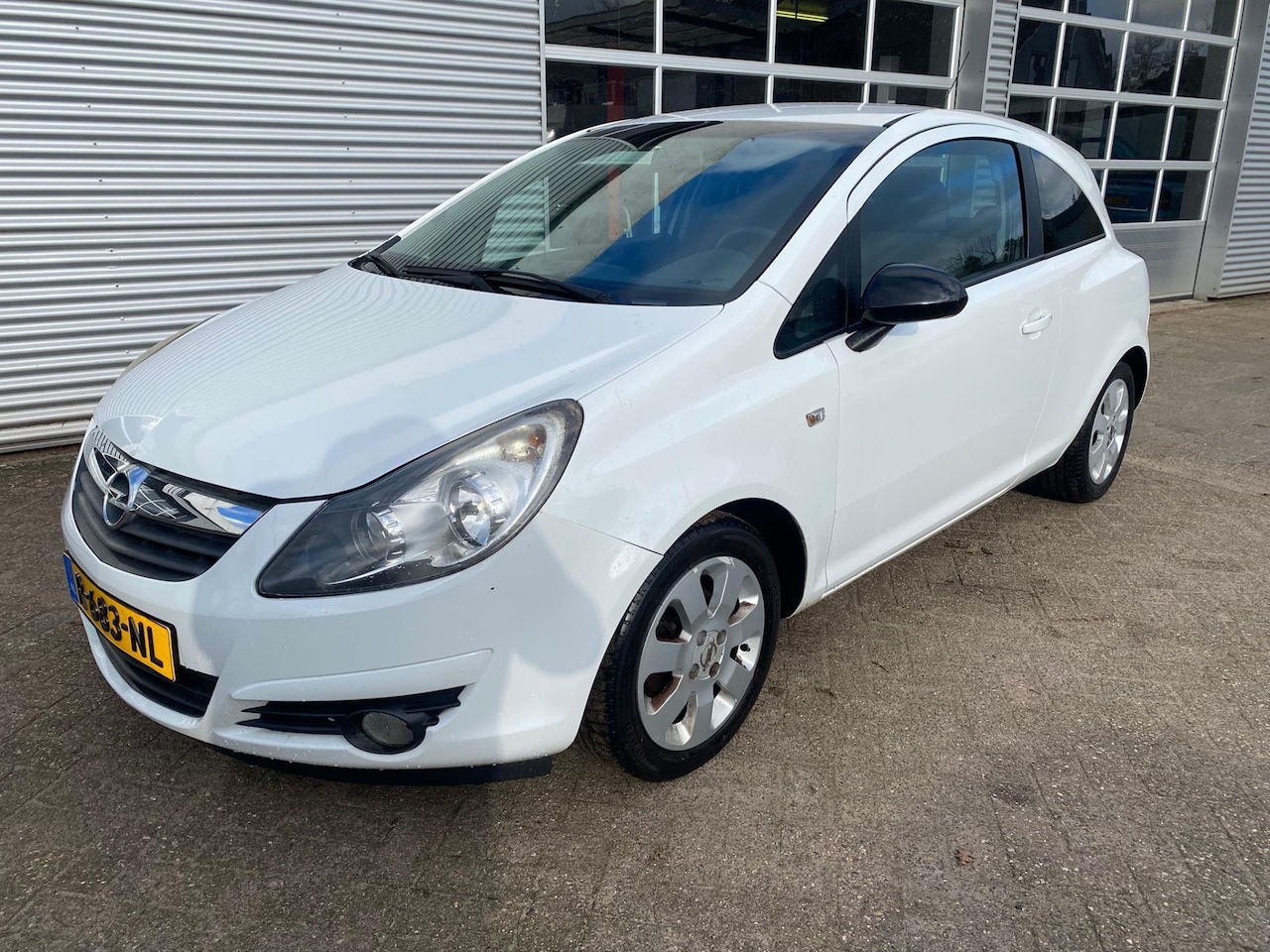 Opel Corsa - 1.4-16V 1.4-16V - AutoWereld.nl