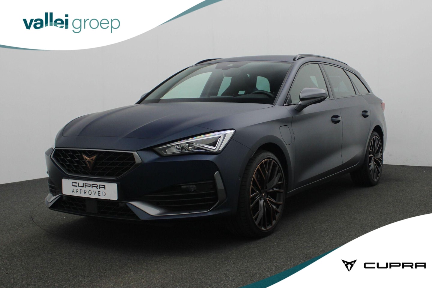 CUPRA Leon Sportstourer - 1.4 245 pk DSG e-Hybrid VZ Business | Geheugenstoel | Stuur-/stoelverwarming | Achteruitri - AutoWereld.nl