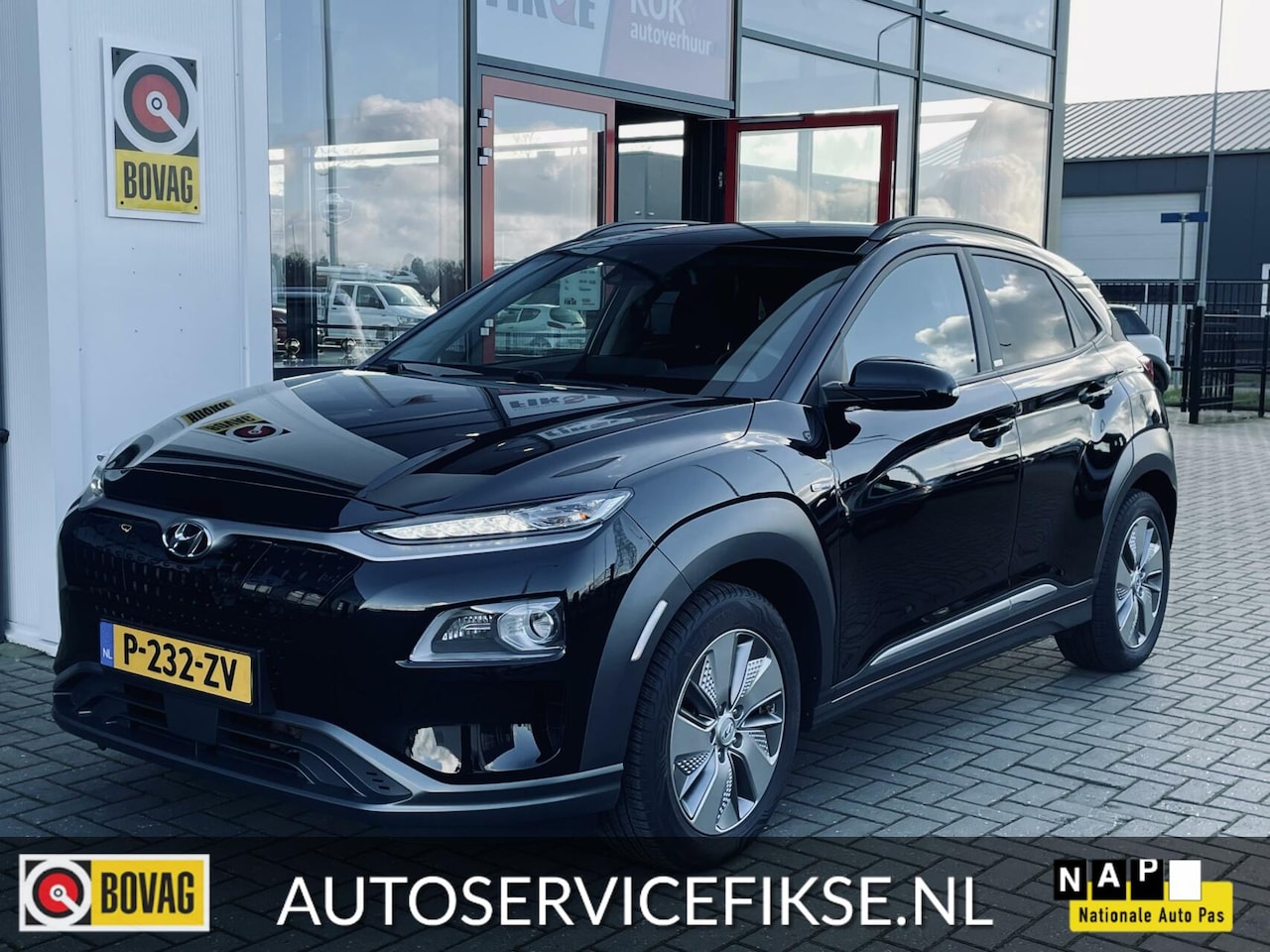 Hyundai Kona Electric - EV COMFORT 64 kWh STUUR & STOELVERW. CAMERA - AutoWereld.nl