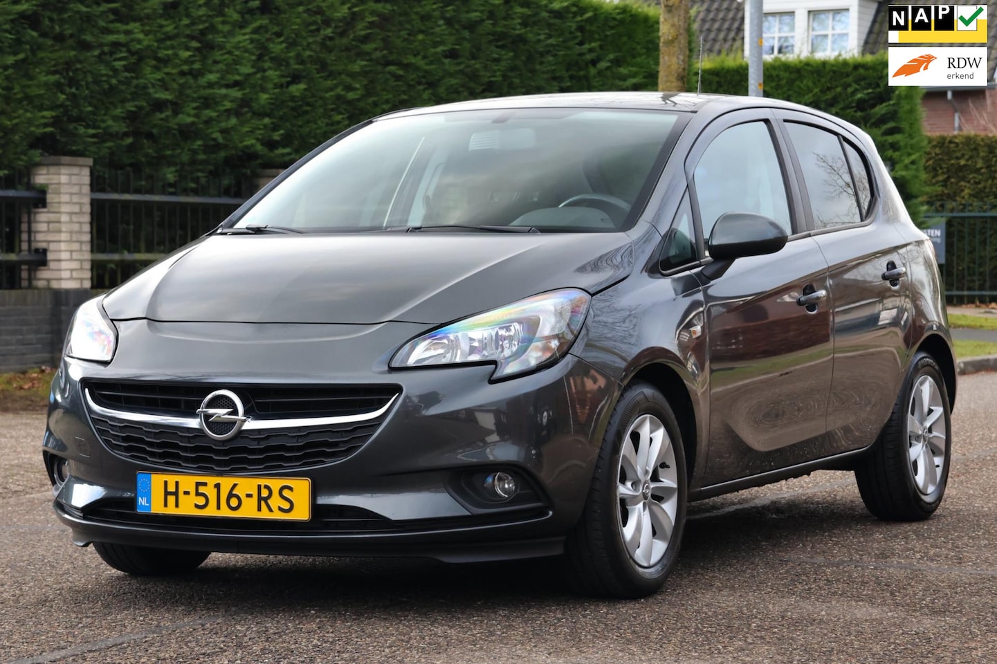 Opel Corsa - 1.4 Color Edition | NAVI | AIRCO | CRUISE | STOELVERWARMING | ZEER MOOIE GOED ONDERHOUDEN - AutoWereld.nl