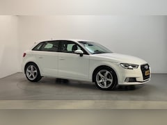 Audi A3 Sportback - 30 TFSI Sport Edition LED Navigatie Parkeersensoren Climate Control