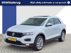 Volkswagen T-Roc - 1.5 TSI 150 pk Sport DSG/ Metallic LED, digitale cockpit, Panoramadak, 18 LMV