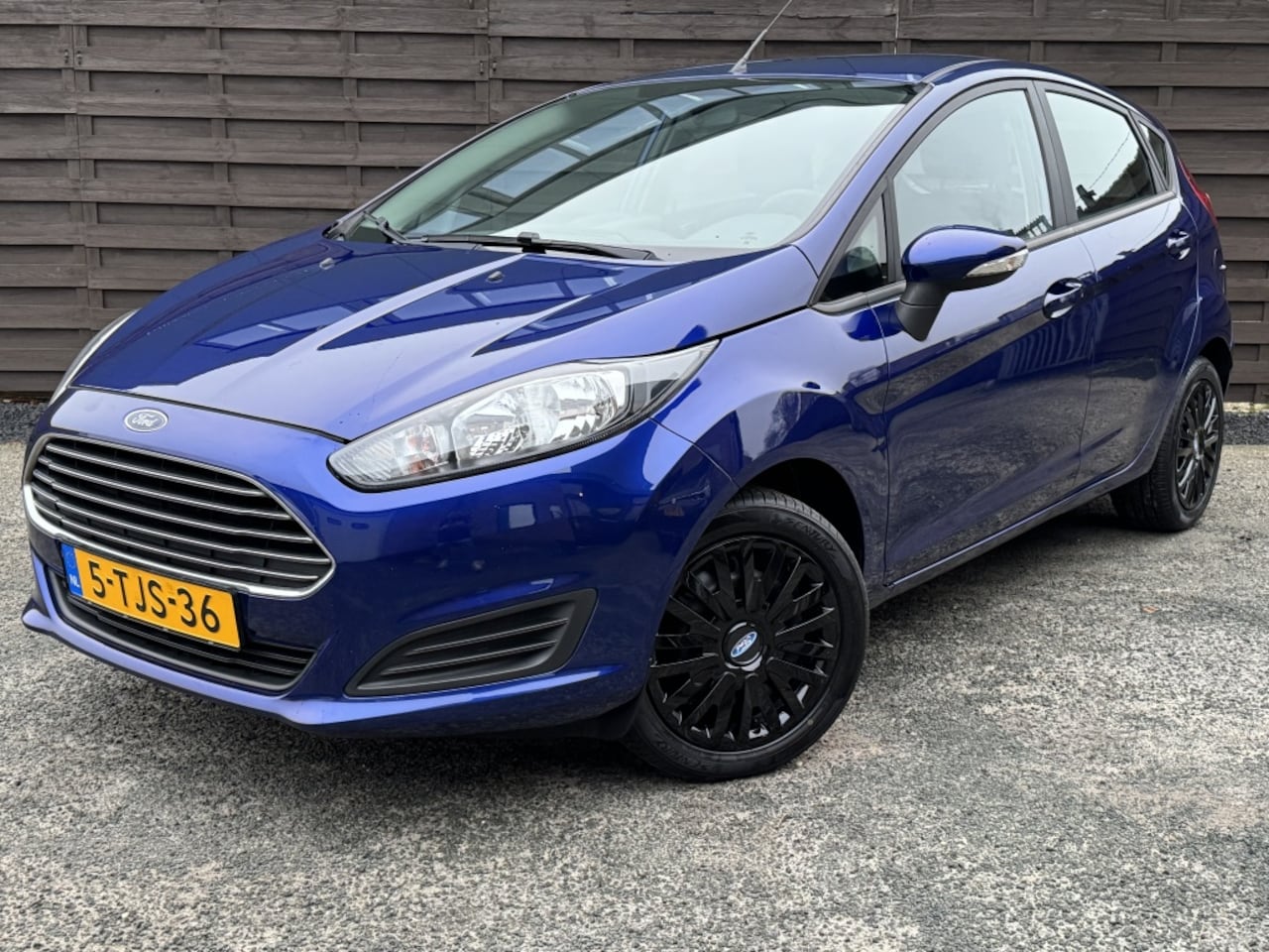 Ford Fiesta - 1.0 Style / D-riem vv / AC / NL-auto - AutoWereld.nl