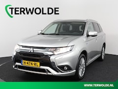 Mitsubishi Outlander - 2.4 PHEV Pure+ | Camera | Navigatie | Trekhaak |