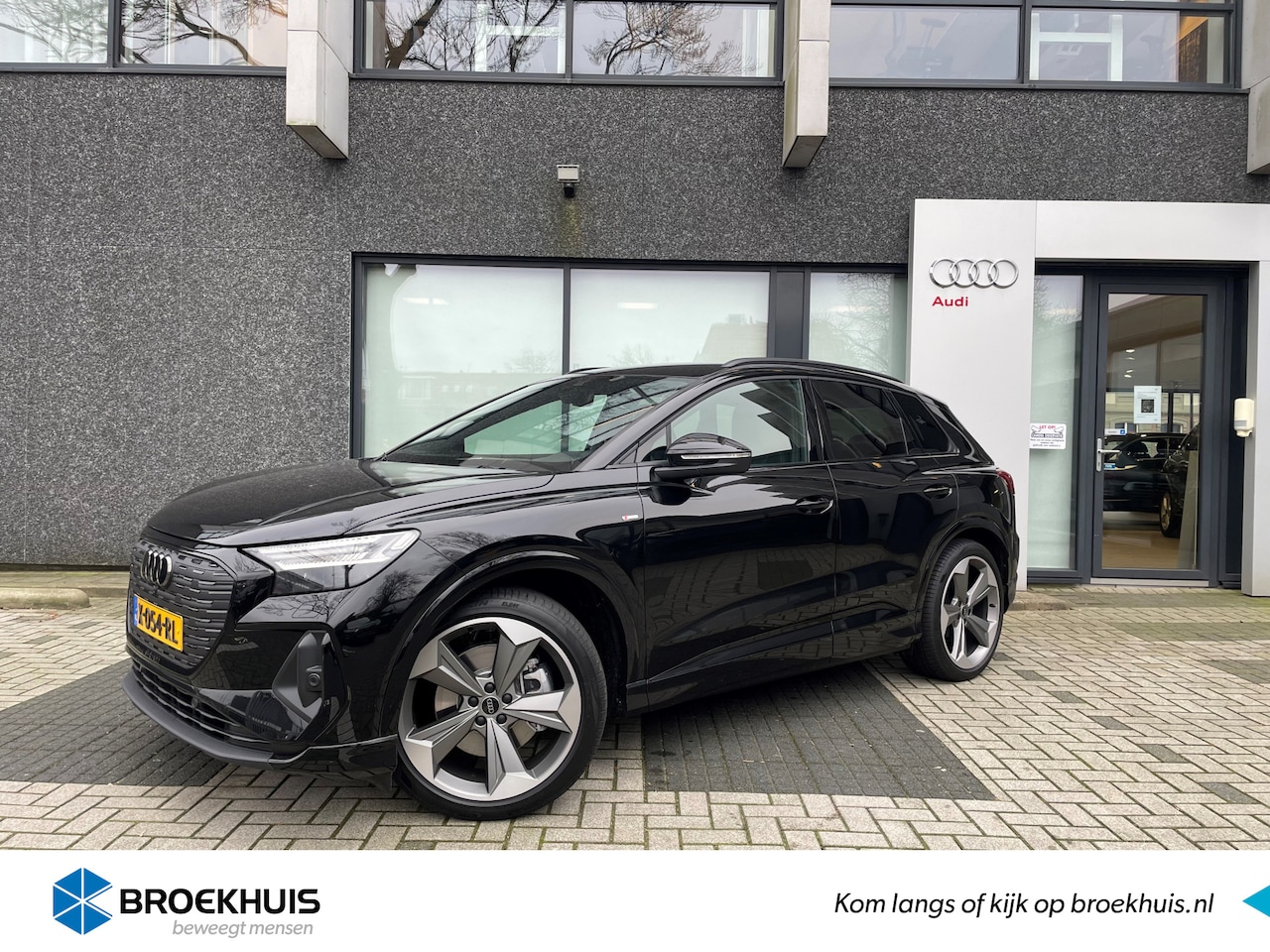 Audi Q4 e-tron - 45 S Edition 82 kWh Comfortpakket/Asssistentiepakket plus/21 inch velgen/ Keyless entry/Pr - AutoWereld.nl