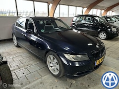 BMW 3-serie - 320i Executive