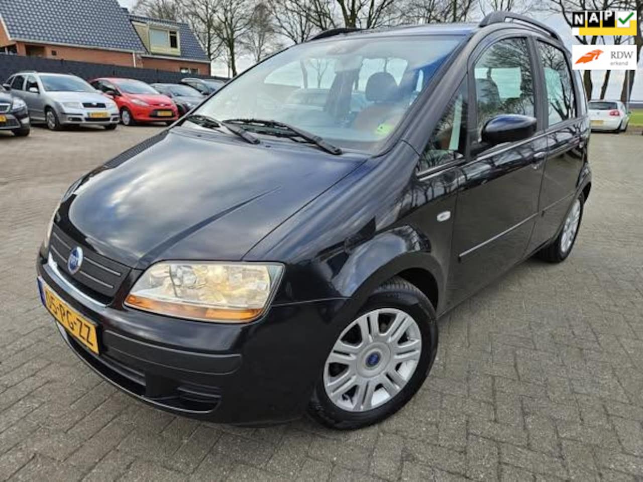 Fiat Idea - 1.4-16V Emotion. 2004. Climate/Cruise/Trekhaak/Parkeersensoren. APK 02-2026 - AutoWereld.nl