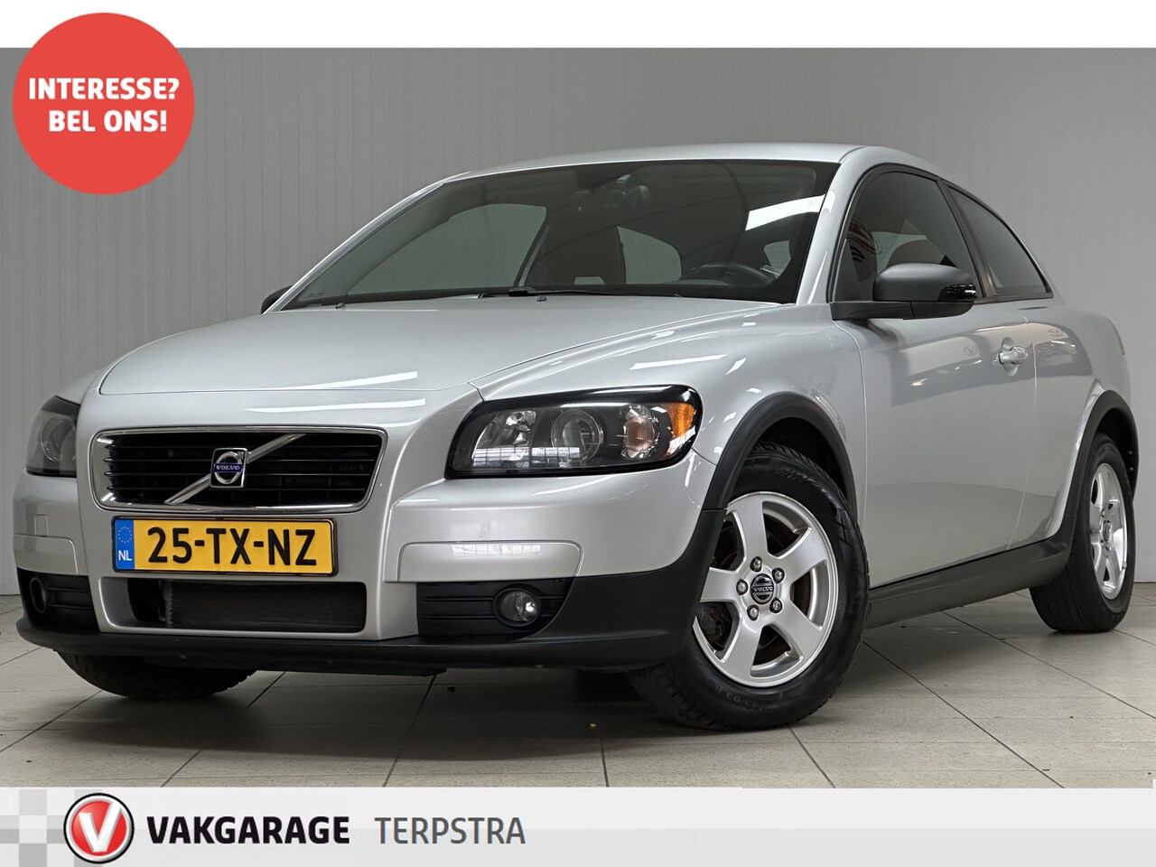 Volvo C30 - 1.6 Kinetic/ D-Riem Verv: 264.000KM!/ AFN. Trekhaak/ Clima/ Cruise/ Elek. pakket/ Armsteun - AutoWereld.nl