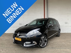 Renault Grand Scénic - 2.0 Bose |Dealer Onderhouden|Pano|