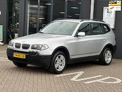 BMW X3 - 2.5i High Executive/LEDER/NAVI/STOELVERWARMING/NETTE STAAT