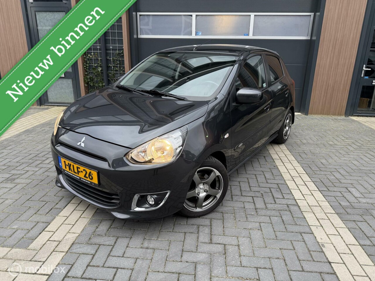 Mitsubishi Space Star - 1.2 Intense AUTOMAAT!!! Keyless NAP - AutoWereld.nl