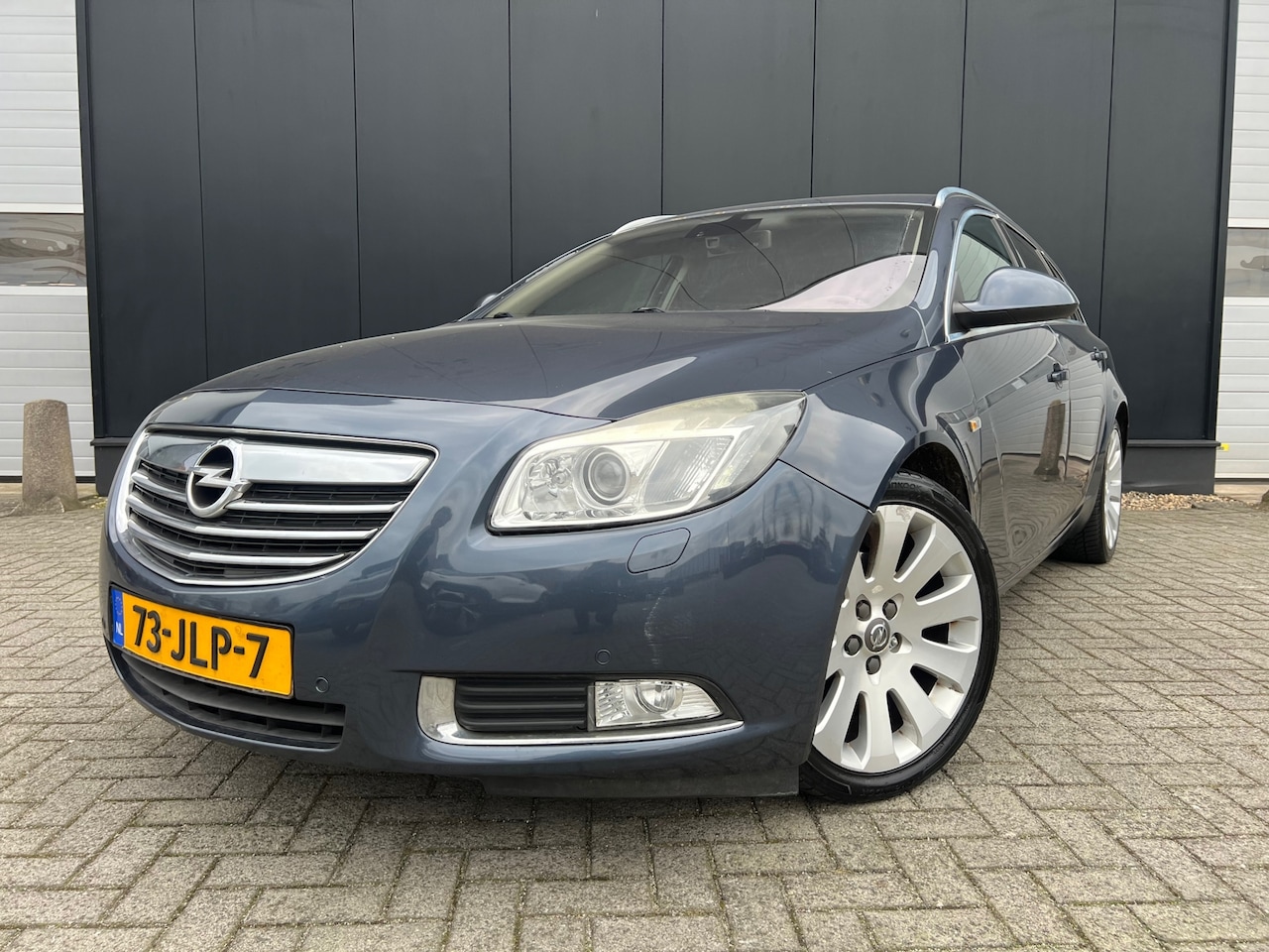 Opel Insignia Sports Tourer - 2.0 Turbo Sport Leder/Navi/19'Lmv/xenon - AutoWereld.nl