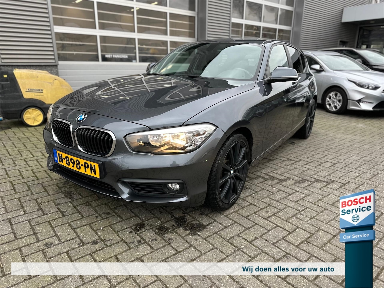 BMW 1-serie - (f20) 118i 136pk Model Sport Executive - AutoWereld.nl