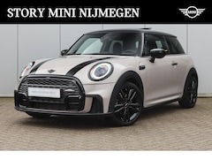 MINI John Cooper Works - Hatchback JCW Automaat / Panoramadak / Achteruitrijcamera / JCW Sportstoelen / Comfort Acc