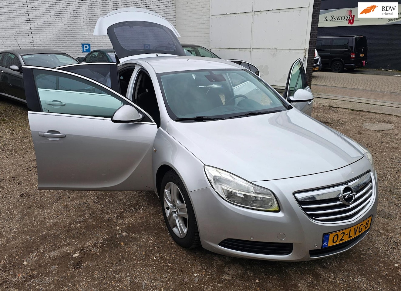 Opel Insignia - 1.8 Edition ZEER MOOIE AUTO - AutoWereld.nl