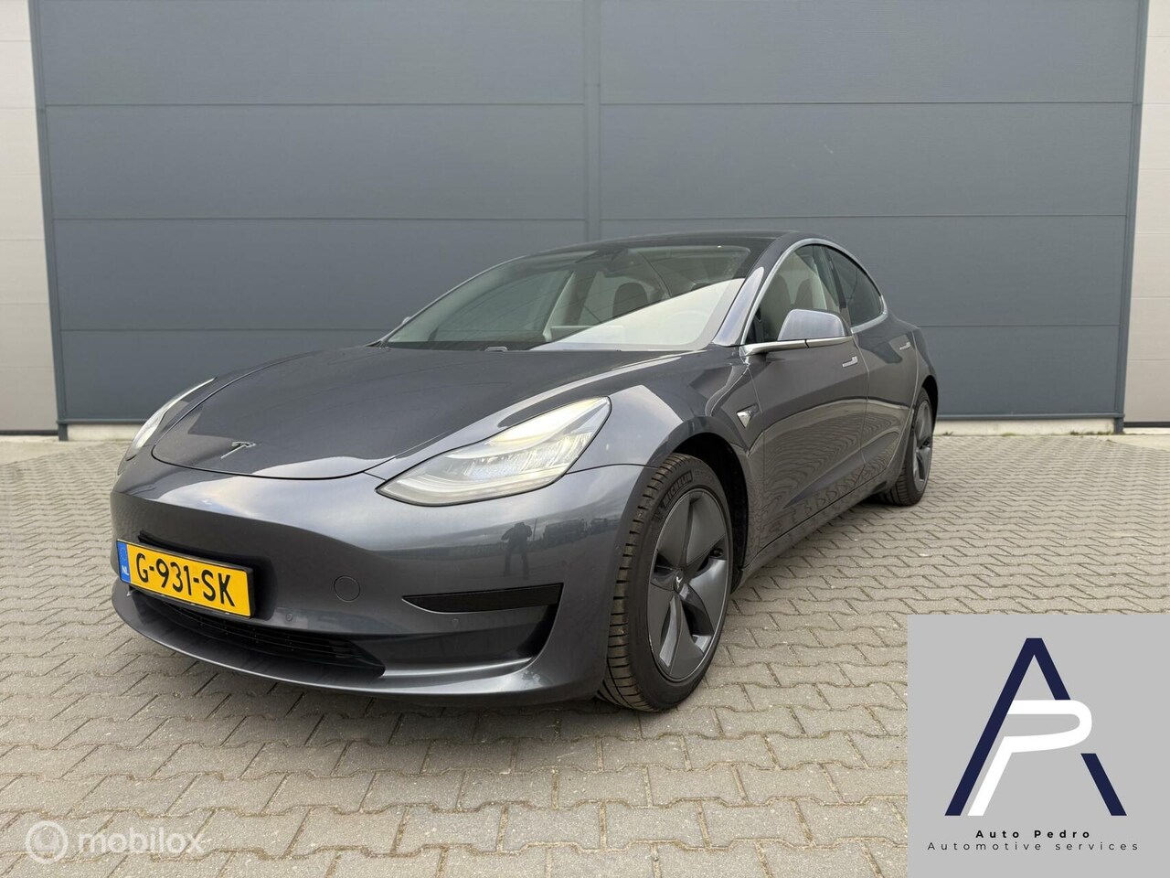 Tesla Model 3 - Standard Range RWD Plus 60 kWh TREKHAAK BTW Leder Autopilot Panoramadak - AutoWereld.nl