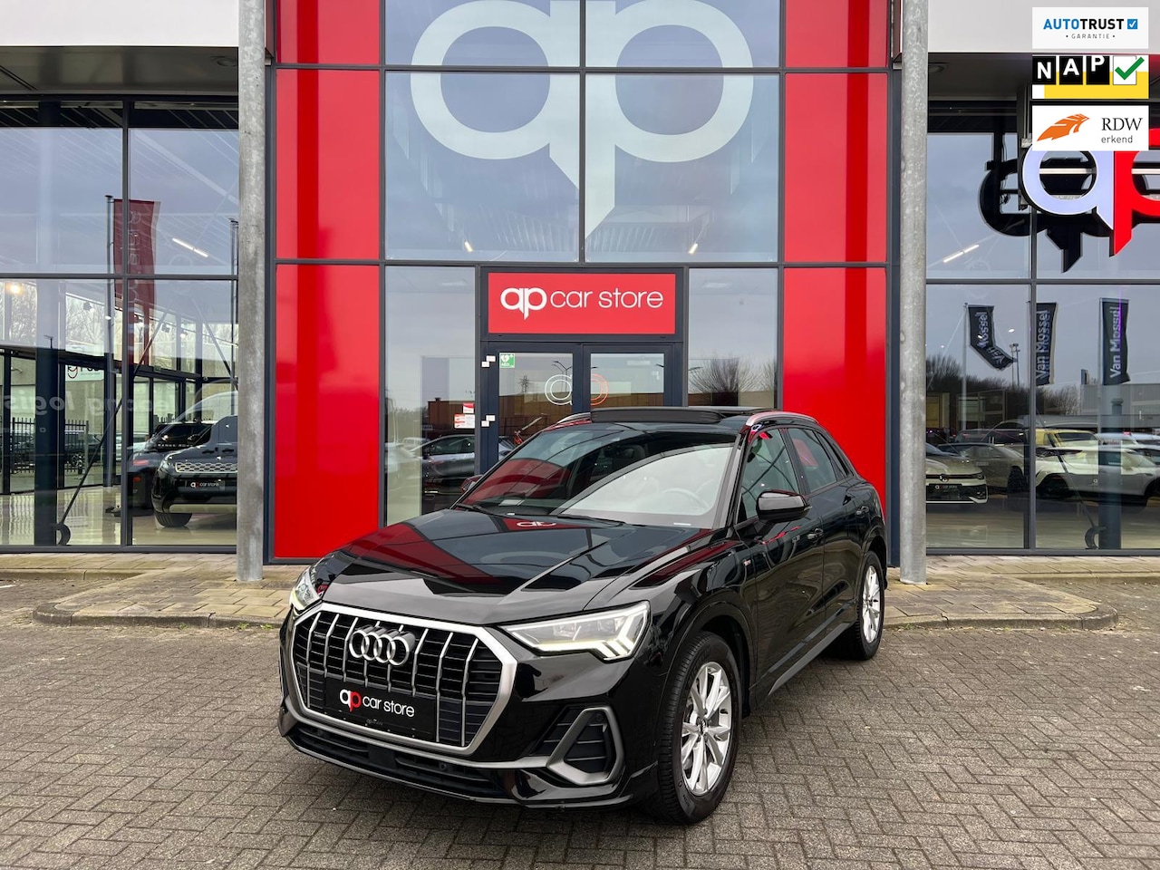 Audi Q3 - 40 TFSI quattro Pro Line S-Line/Panorama - AutoWereld.nl