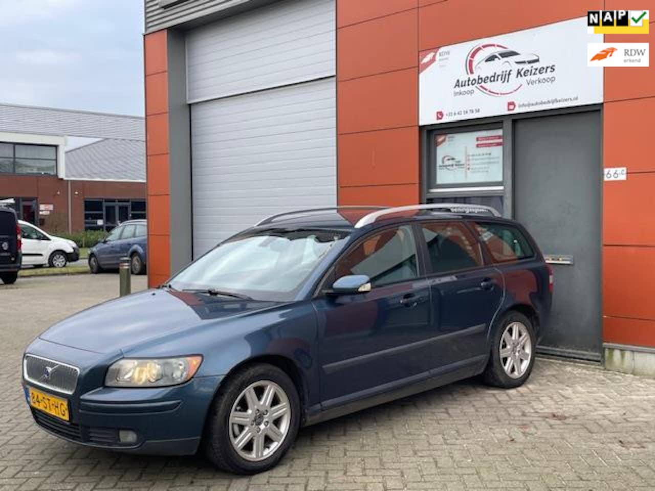 Volvo V50 - 1.8 Edition I APK NAP AIRCO TREKHAAK - AutoWereld.nl