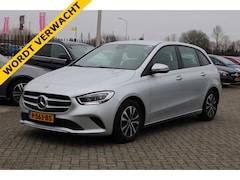 Mercedes-Benz B-klasse - 180 AUT7 Business Solutio NAVI CAMERA CARPLAY NL AUTO