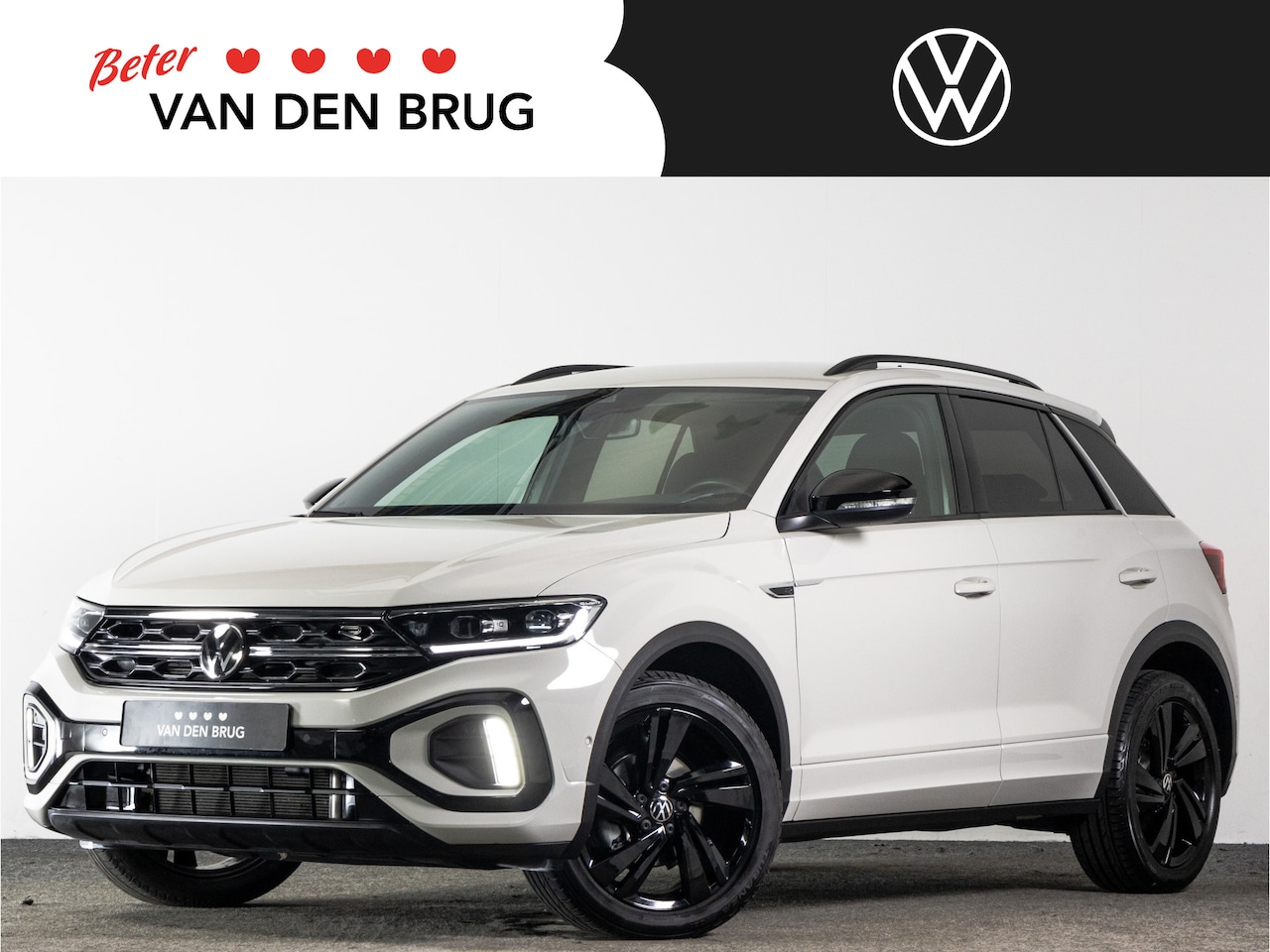 Volkswagen T-Roc - AUTOMAAT 1.5 TSI 150 PK DSG R-Line | LED IQ | Black Style | Achteruitrijcamera | Navigatie - AutoWereld.nl