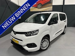 Toyota ProAce City Verso - L2 Lang 5+1 Automaat - Rolstoelauto - Slechts 10.000 km - 1e Eigenaar - Rolstoelvervoer