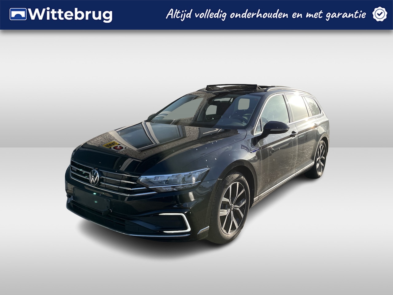 Volkswagen Passat Variant - 1.4 TSI PHEV GTE / AUTOMAAT/ TREKHAAK/ DIGITAL DASH/ PANO/ 360 CAMERA/ ACC/ APP-CONNECT/ N - AutoWereld.nl