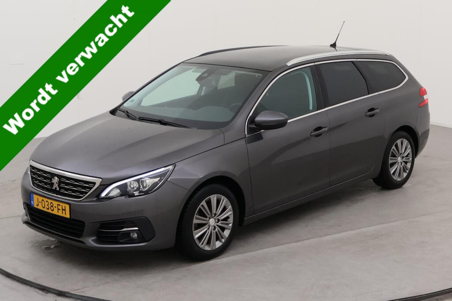 Peugeot 308 SW - 1.2 PureTech Allure NL AUTO | PANO | HALF LEDER | CARPLAY | - AutoWereld.nl