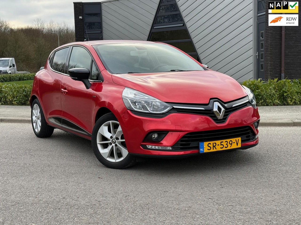 Renault Clio - 0.9 TCe Limited | Cima | Navi | Cruise | Trekhaak | - AutoWereld.nl