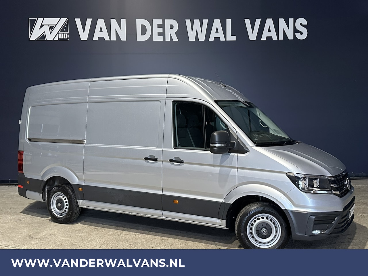 Volkswagen Crafter - 2.0 TDI 141pk L3H3 L2H2 Euro6 Airco | Camera | Apple Carplay | Android Auto Parkeersensore - AutoWereld.nl