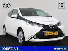 Toyota Aygo - 1.0 VVT-i x-sport | Airco | Achteruitrijcamera | Lichtmetalen velgen |