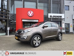 Kia Sportage - 2.0 SuperPack | Navi | Leer | stoel verw. | Trekhaak |