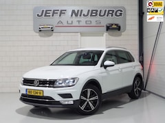 Volkswagen Tiguan - 2.0 TSI DSG 4Motion Highline "Origineel NL" Automaat Full-LED Apple-carplay Trekhaak Virtu