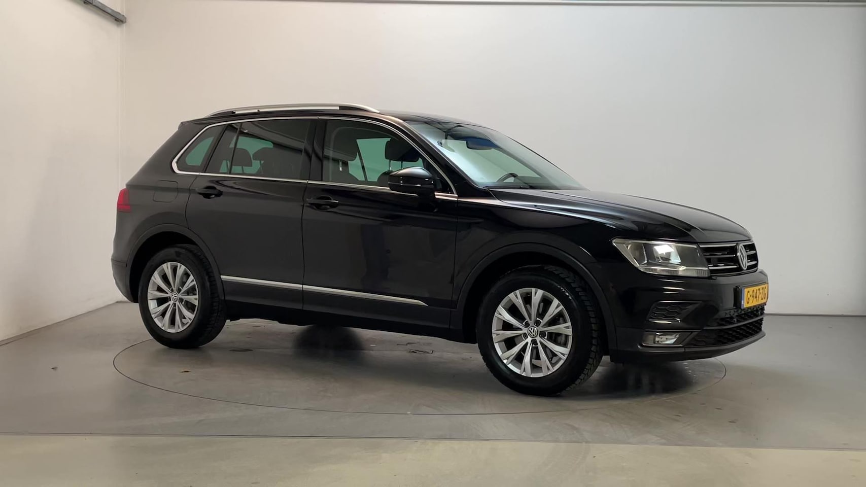 Volkswagen Tiguan - 1.5 TSI 150pk DSG ACT Comfortline Business Navigatie DAB+ App-Connect - AutoWereld.nl