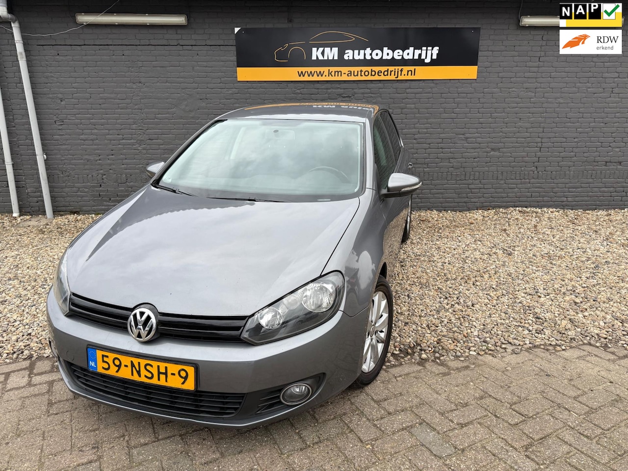 Volkswagen Golf - 1.2 TSI Tour II BlueMotion*Clima*Cruise*NieuweApk*DealerOnderhouden* - AutoWereld.nl