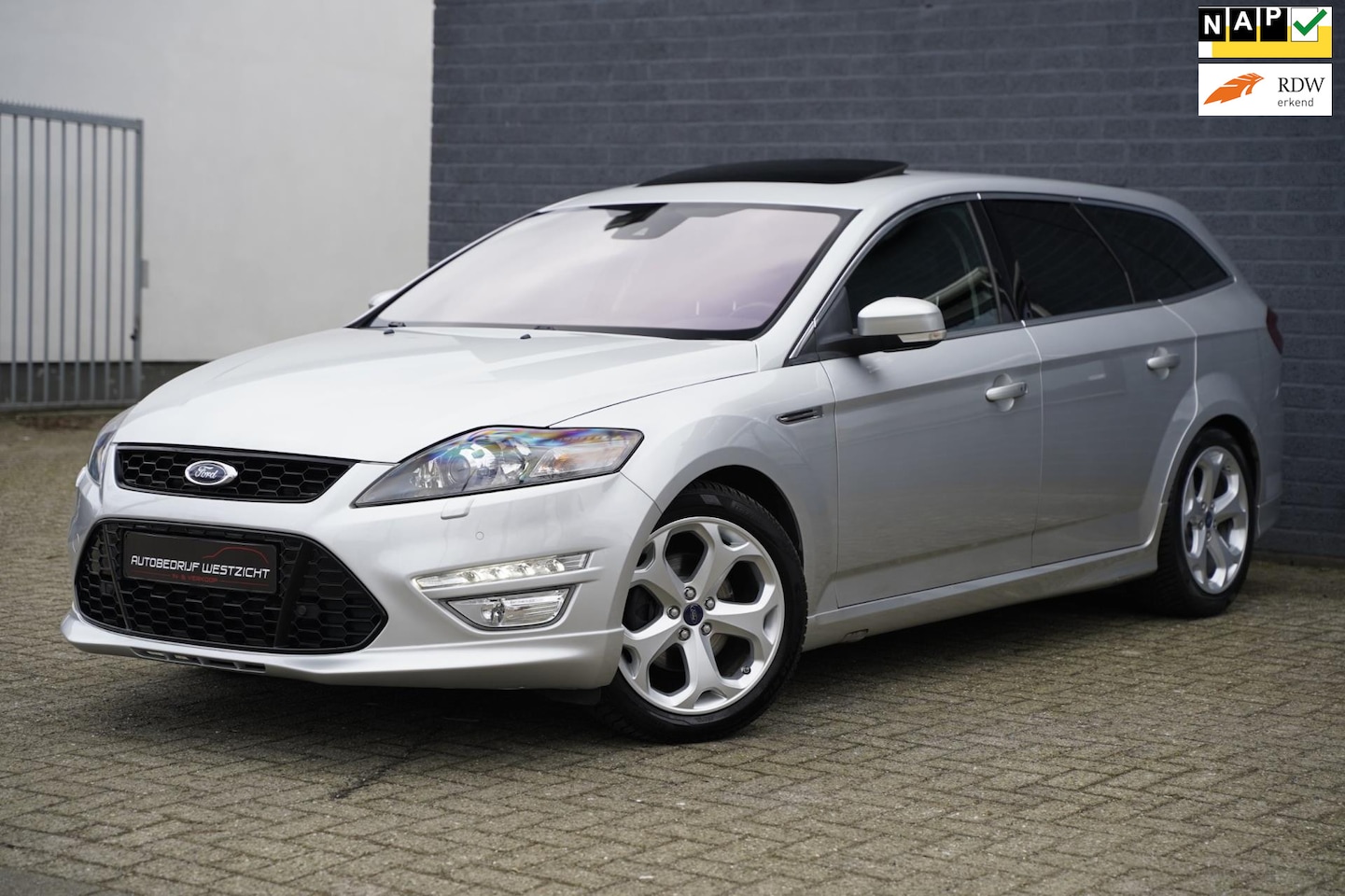 Ford Mondeo Wagon - 2.0 EcoBoost S-Edition 2.0 EcoBoost S-Edition 240pk, Automaat - AutoWereld.nl