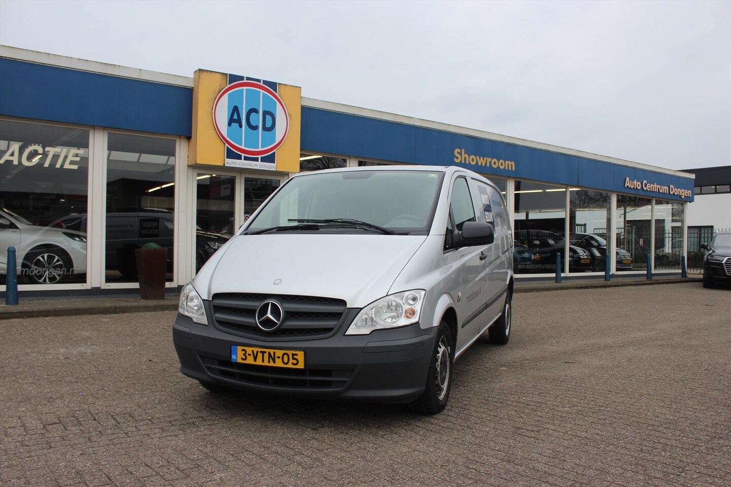 Mercedes-Benz Vito - 110 2.1 CDI 70KW 3zits | Airco | € 3.500,- ex. Btw | - AutoWereld.nl