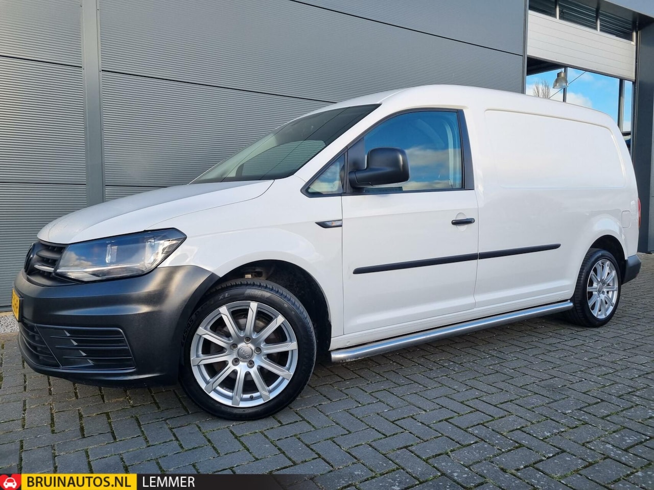 Volkswagen Caddy Maxi - 2.0 TDI L2H1 Airco navi Maxi Marge 2-26 apk - AutoWereld.nl