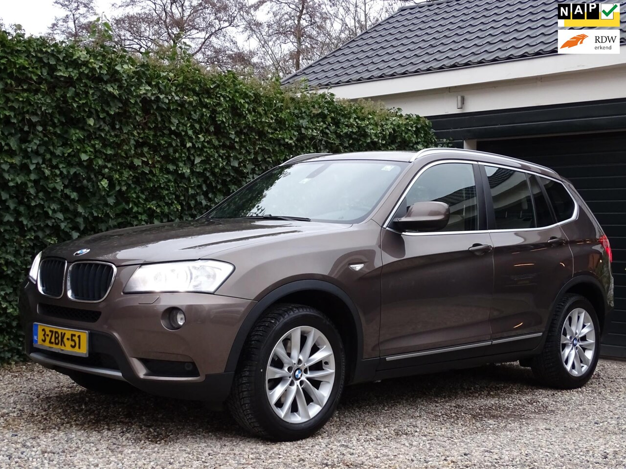 BMW X3 - XDrive20d High Executive | Automaat | Navi | Achteruitrijcamera - AutoWereld.nl